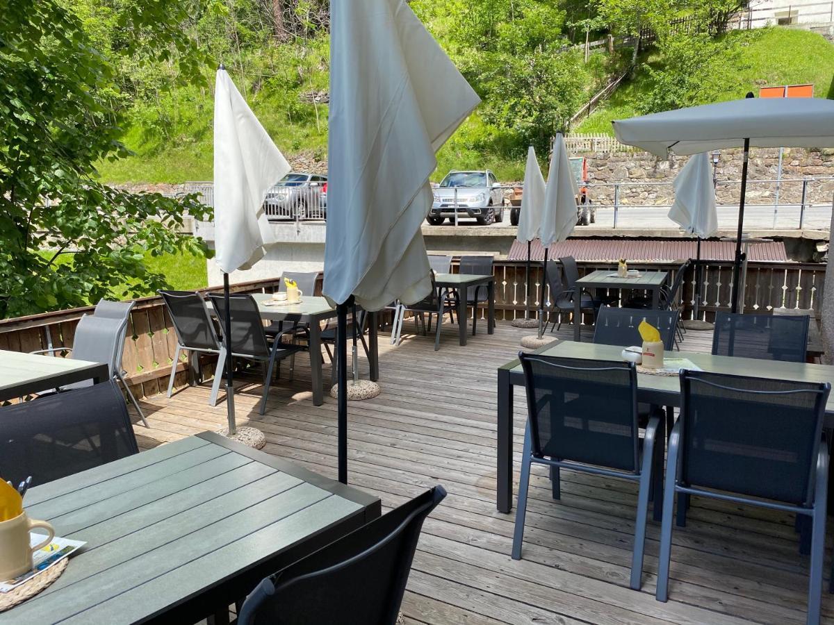 Gasthaus Edelweiss Langwies Екстер'єр фото