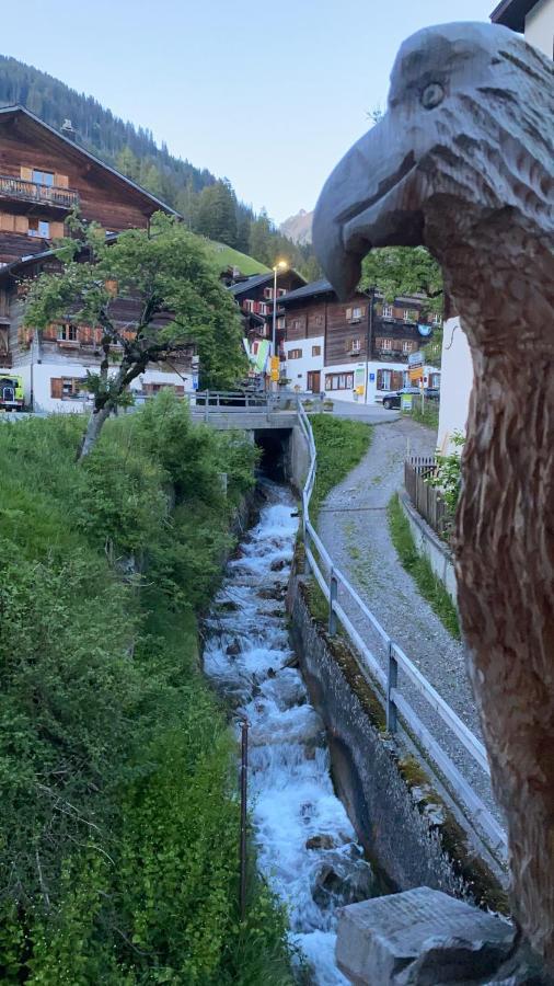 Gasthaus Edelweiss Langwies Екстер'єр фото