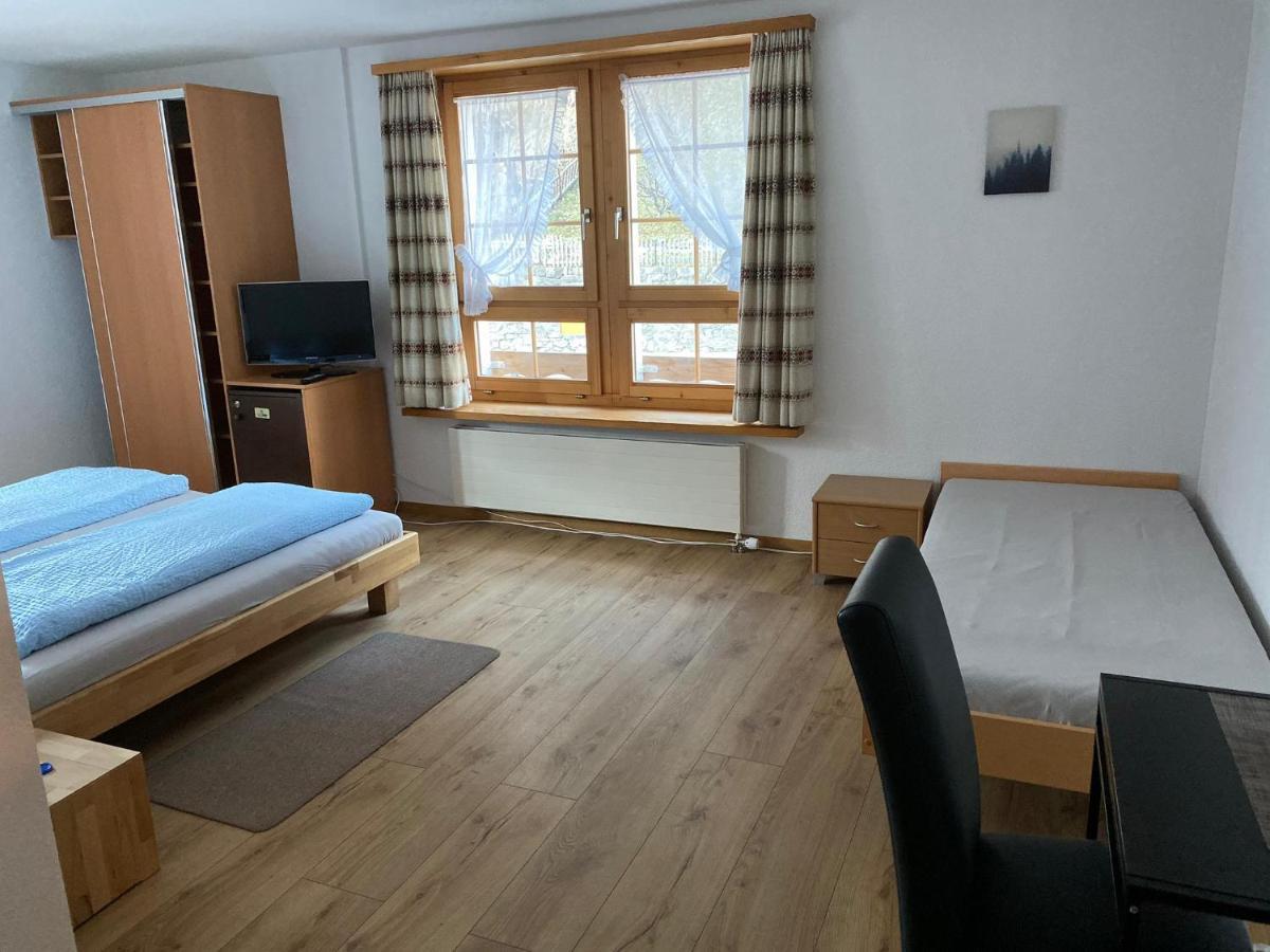 Gasthaus Edelweiss Langwies Екстер'єр фото